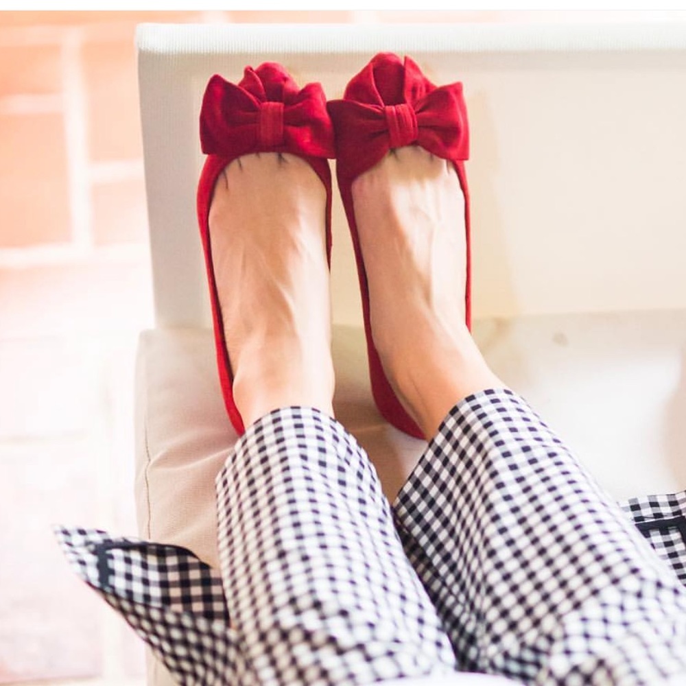 Barely worn Red Oversized Bow Genuine Suede Ballet Flats - Picture 4 of 4